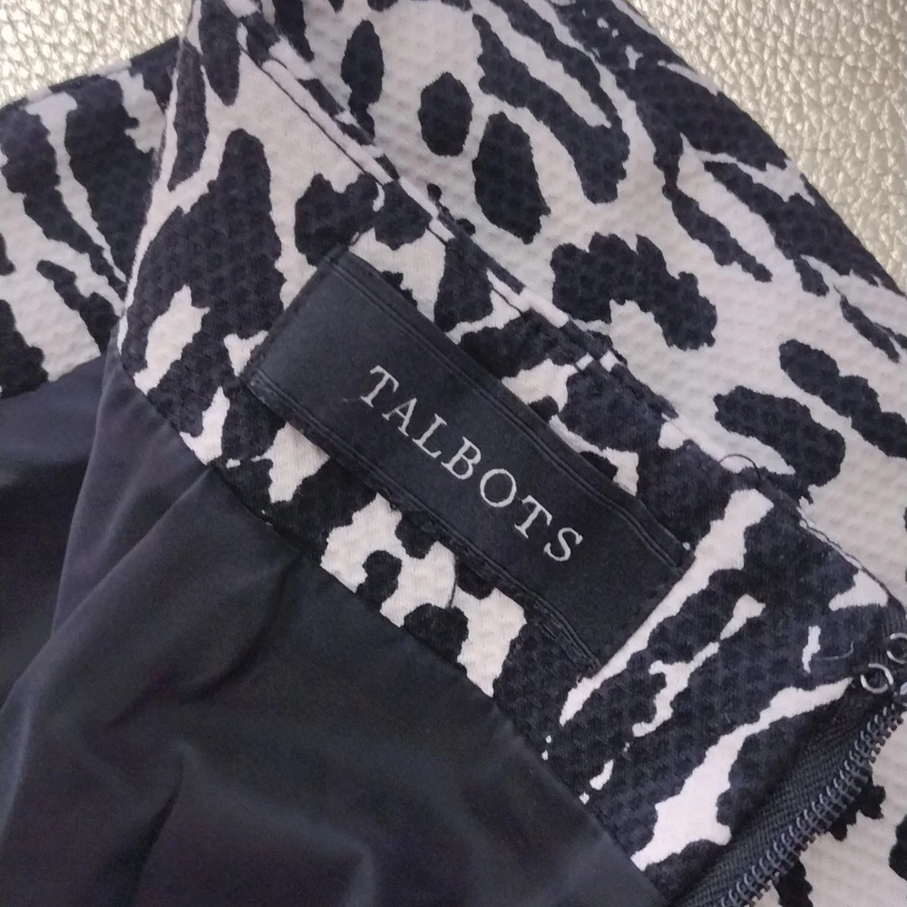 Talbot skirt - Picture 6 of 7